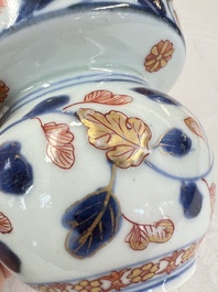 A rare Japanese Imari container or stand with floral design, Edo, early 18th C.