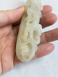 A fine Chinese white jade 'Dragon' belt hook, Qing