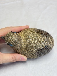 A pair of Chinese enamelled gilt-silver quail-form boxes and covers, 19/20th C.