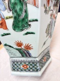 A pair of large Chinese famille verte hexagonal 'Si Ai Tu 四愛圖' vases, 19th C.