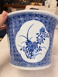 A Chinese blue and white jardini&egrave;re with stand, a 'Chilong' jar and a famille rose covered tureen, Guanyao 官窑 mark, 19th C.