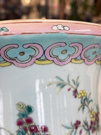 A Chinese famille rose spittoon, a famille verte covered double-gourd vase and a gilt-decorated coral-red-ground hat stand, Daoguang mark, 19th C.