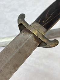 A rare set of Chinese double swords with scabbard 'shuangjian', Longquan mark, 19th C.