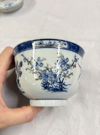 Three Chinese enamelled blue and white covered bowls on stands and a famille rose vase, Kangxi and Tongzhi mark, 19/20th C.
