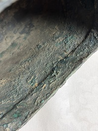 An inscribed Chinese archaic bronze food vessel and cover with double-dragon design, 'Yu Fang Ding 圉方鼎', Western Zhou