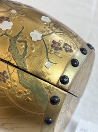 A Japanese Shibayama lacquer taiko drum-shaped casket on its original stand, Taisho, 19/20th C.
