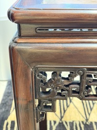 A Chinese hongmu stand and a square low table, 19th C.