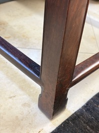 A Chinese hongmu stand and a square low table, 19th C.
