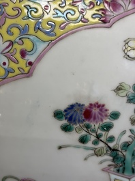 A Chinese famille rose vase and cover with birds among flowering branches, 19th C.