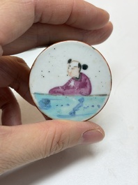 An extensive group of 23 Chinese Canton famille rose wares, 19th C.