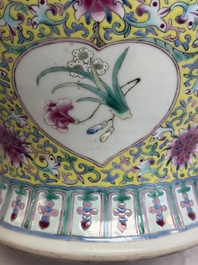 A Chinese famille rose vase and cover with birds among flowering branches, 19th C.