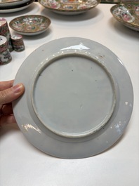 An extensive group of 23 Chinese Canton famille rose wares, 19th C.
