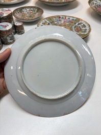 An extensive group of 23 Chinese Canton famille rose wares, 19th C.