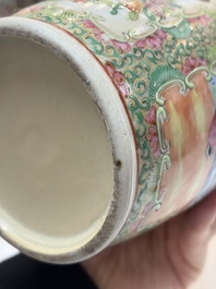 An extensive group of 23 Chinese Canton famille rose wares, 19th C.