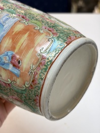 An extensive group of 23 Chinese Canton famille rose wares, 19th C.