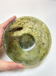 Nine Chinese hardstone carvings and bowls, including jade, 19/20th C.
