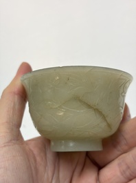 Nine Chinese hardstone carvings and bowls, including jade, 19/20th C.