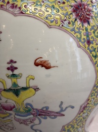 A Chinese famille rose vase and cover with birds among flowering branches, 19th C.
