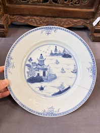 17 Chinese blue, white and famille rose plates and an Imari-style tea caddy, Kangxi/Qianlong