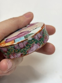 An extensive group of 23 Chinese Canton famille rose wares, 19th C.