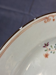 17 Chinese blue, white and famille rose plates and an Imari-style tea caddy, Kangxi/Qianlong