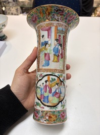 An extensive group of 23 Chinese Canton famille rose wares, 19th C.