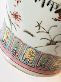 A pair of Chinese famille rose 'Roosters' vases and covers, 19th C.