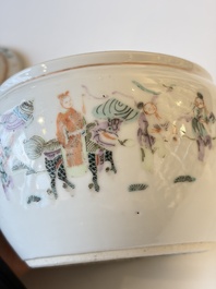 Two Chinese famille rose covered bowls and three grisaille saucers, Tongzhi and Qinghua Ciye Gongsi 慶華瓷業公司 marks, one signed Zi Wen 子文, 19/20th C.