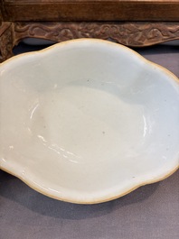 Seven Chinese blue and white, famille rose, and celadon wares, 18/19th C.