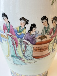 A Chinese famille rose 'Eight Immortals' dish and an 'Elegant Beauties' vase, Qianlong and Jingdezhen 景德鎮 mark, 20th C.