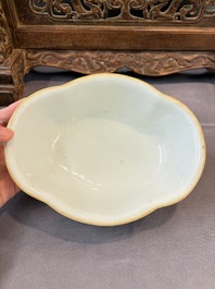 Seven Chinese blue and white, famille rose, and celadon wares, 18/19th C.