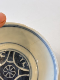 Four Chinese blue and white wares, and two iron-red-decorated wares, 19/20th C.