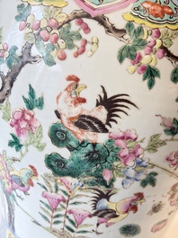 A pair of Chinese famille rose 'Roosters' vases and covers, 19th C.