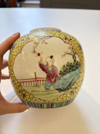 Ten Chinese famille rose and verte wares, Qianlong and Jing De Zhen 景德鎮 marks, 20th C.