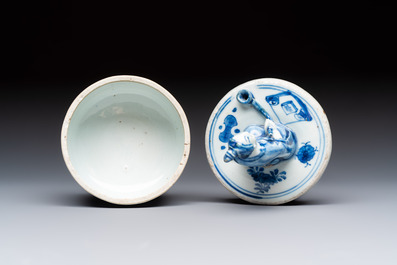 A rare Japanese blue and white 'Pipe Smoker' incense burner and cover, Edo, 17th C.
