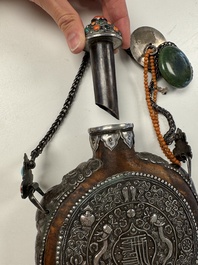 A Tibetan red-coral and malachite-inlaid and silver-mounted 'Ba Ji Xiang' wine bottle, 19th C.