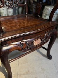 A set of six fine Chinese marble-inset hongmu chairs, 19th C.