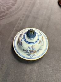 A large collection of 47 Chinese covers and lids, 18/20th C.
