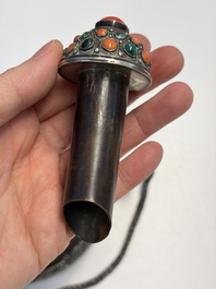 A Tibetan red-coral and malachite-inlaid and silver-mounted 'Ba Ji Xiang' wine bottle, 19th C.
