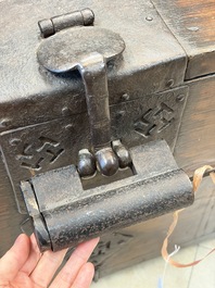 A Korean wrought-iron mounted wooden coin chest (Ton-Kwe), Joseon, 18/19th C.