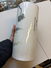 Two Chinese qianjiang cai and grisaille hat stands, signed Gao Hengtai 高恆泰 and Ye Ji 葉吉, one dated 1906, 19/20th C.