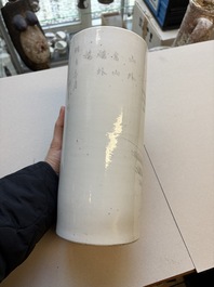 Two Chinese qianjiang cai and grisaille hat stands, signed Gao Hengtai 高恆泰 and Ye Ji 葉吉, one dated 1906, 19/20th C.