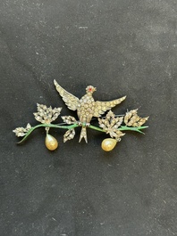 Roger Jean Pierre (ca. 1910 -1984) for Christian Dior: A rare silver 'En Tremblant' bird brooch with enamel, paste and glass pearls, 1958