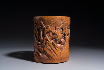 Two Chinese carved bamboo brushpots, 19/20th C.
