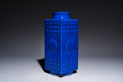A large Chinese blue-glazed 'Cong' vase with trigrams, 19th C.