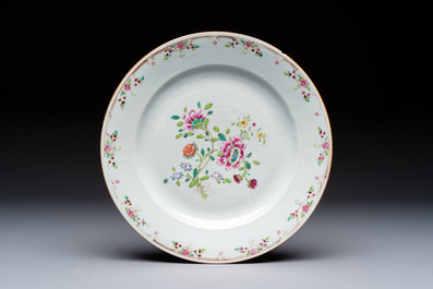 Seven Chinese famille rose plates with floral design, Qianlong