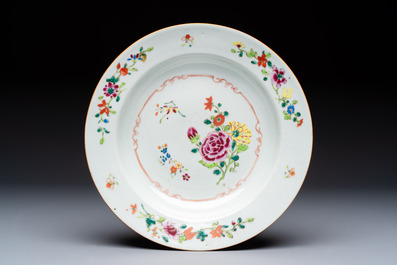 Seven Chinese famille rose plates with floral design, Qianlong