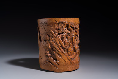 Two Chinese carved bamboo brushpots, 19/20th C.