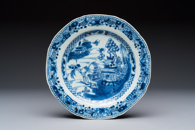 11 Chinese Imari-style and blue and white wares, Yongzheng/Qianlong