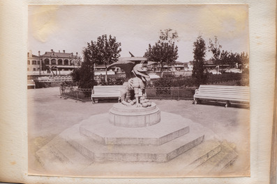 A photo album with sights, landmarks and people of China, incl. Canton, Shanghai, Hangzhou, Guanghzou and Hong Kong, late 19/early 20th C.